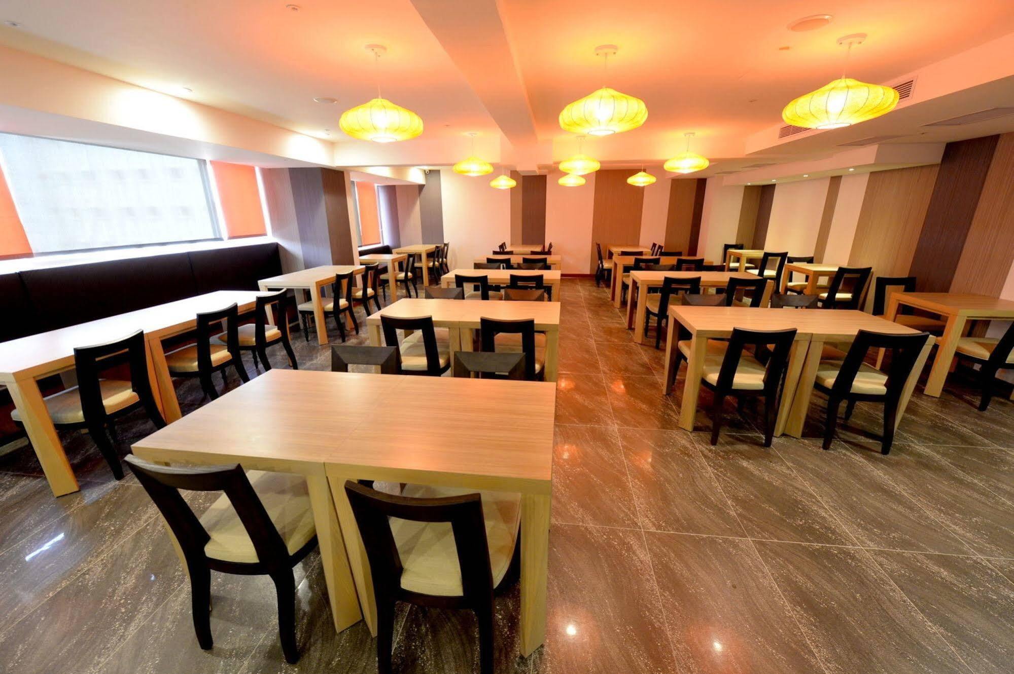 Bamboo Hotel Kaohsiung Eksteriør billede