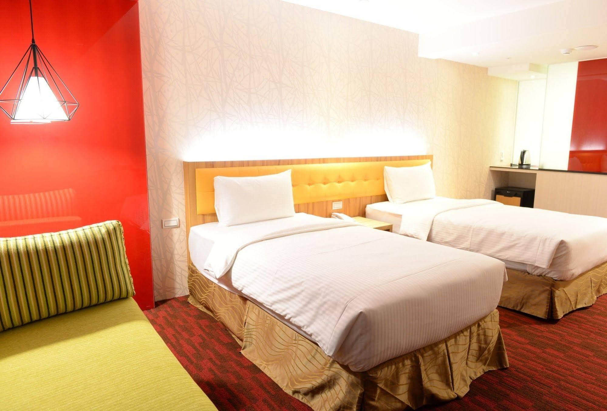 Bamboo Hotel Kaohsiung Eksteriør billede